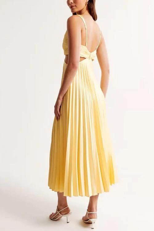 Aimee | Elegant Dress with Cut-Out