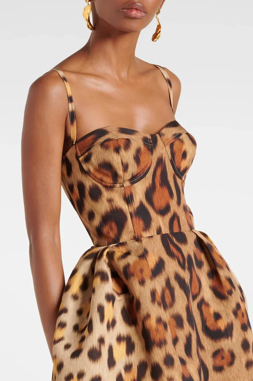 Lila | Elegant Dress with Leopard Print