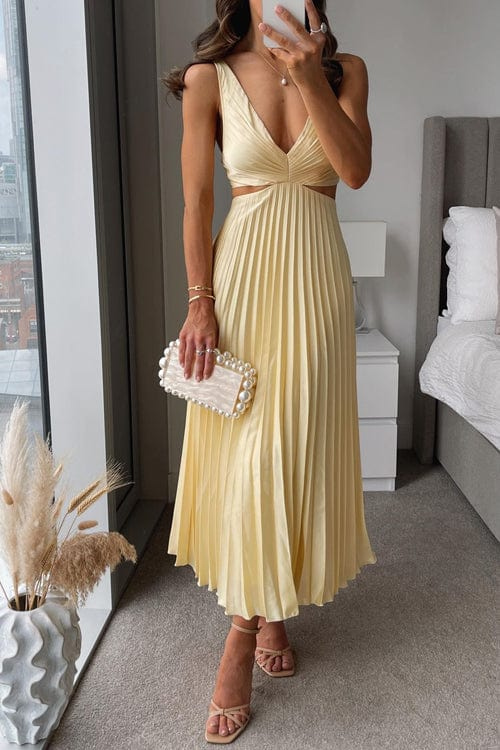Aimee | Elegant Dress with Cut-Out