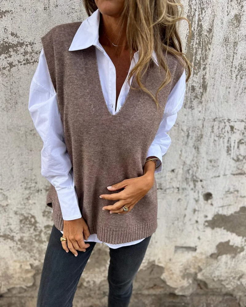 Carla | Elegant Knitted Gilet