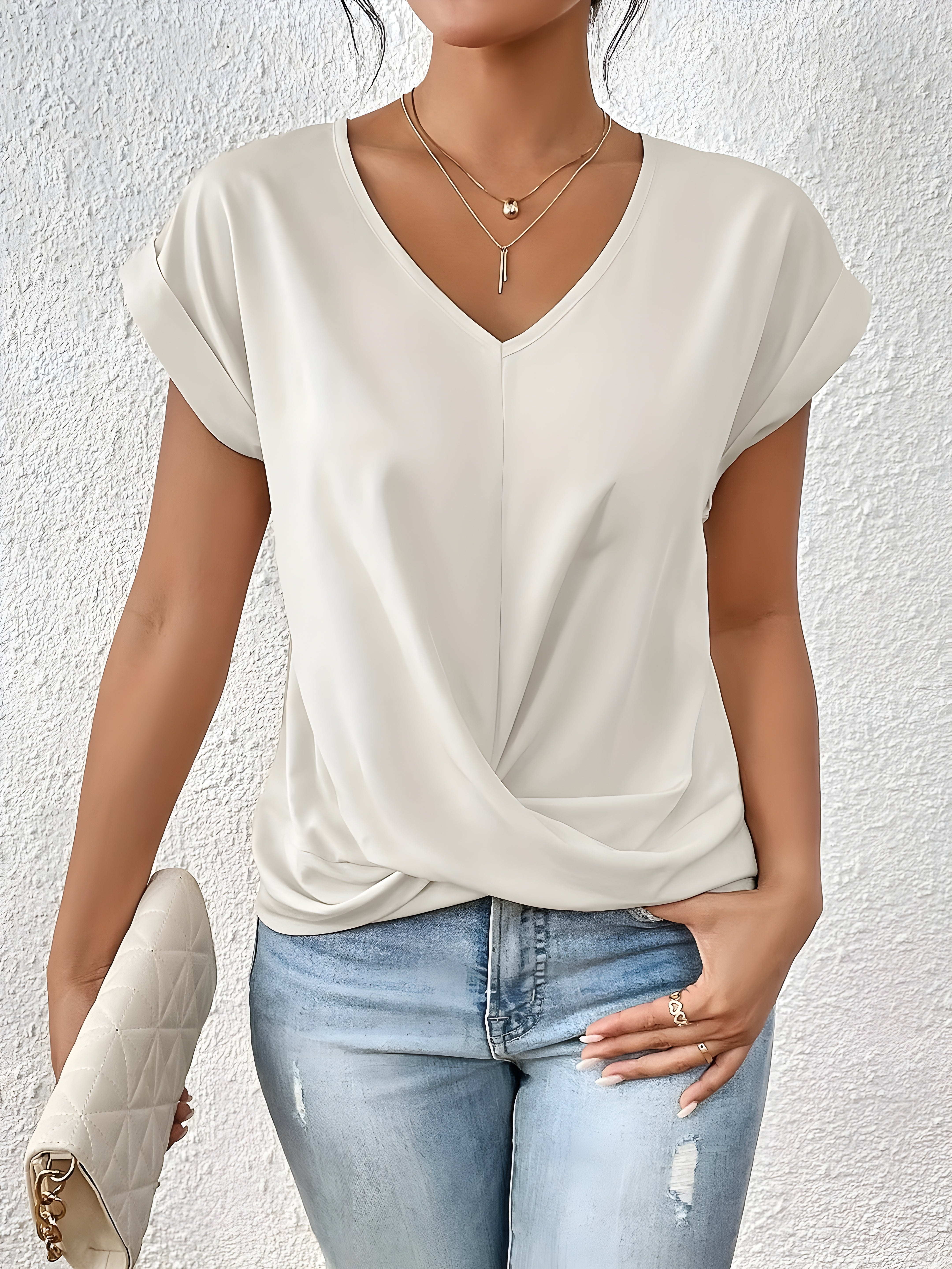 Arianna | Casual Shirt with V-Neck